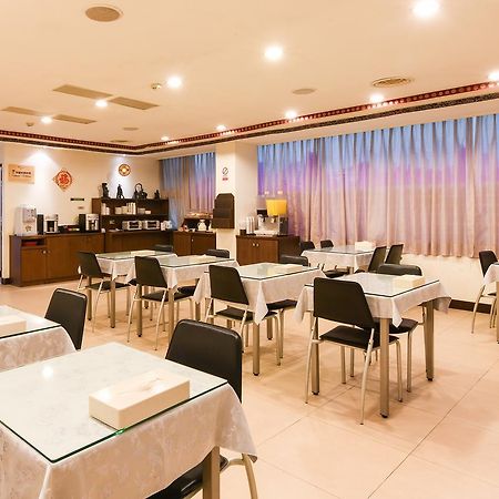 Hwu Meei Motel Ταϊνάν Εξωτερικό φωτογραφία
