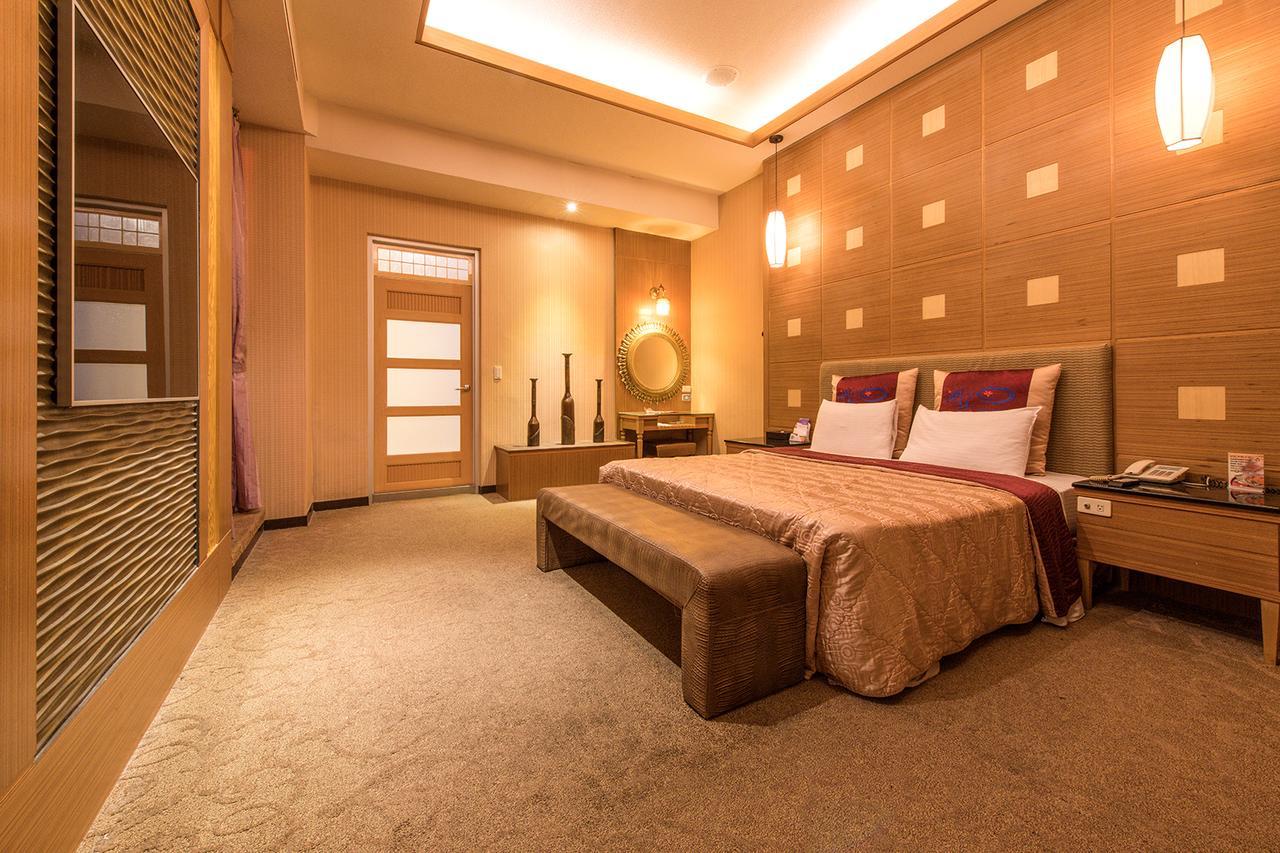 Hwu Meei Motel Ταϊνάν Εξωτερικό φωτογραφία