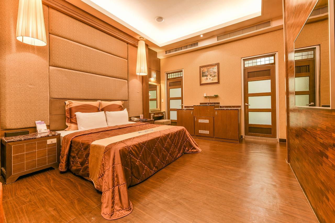 Hwu Meei Motel Ταϊνάν Εξωτερικό φωτογραφία